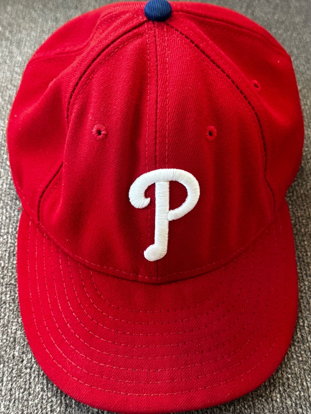 New Era Red Philadelphia Phillies Baseball Cap with White Logo Fitted 7 3/8